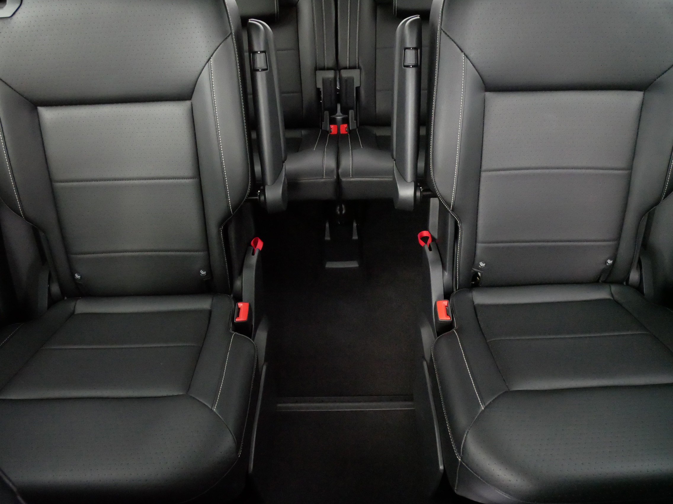 Used 2022 Volkswagen Atlas SEL image 13