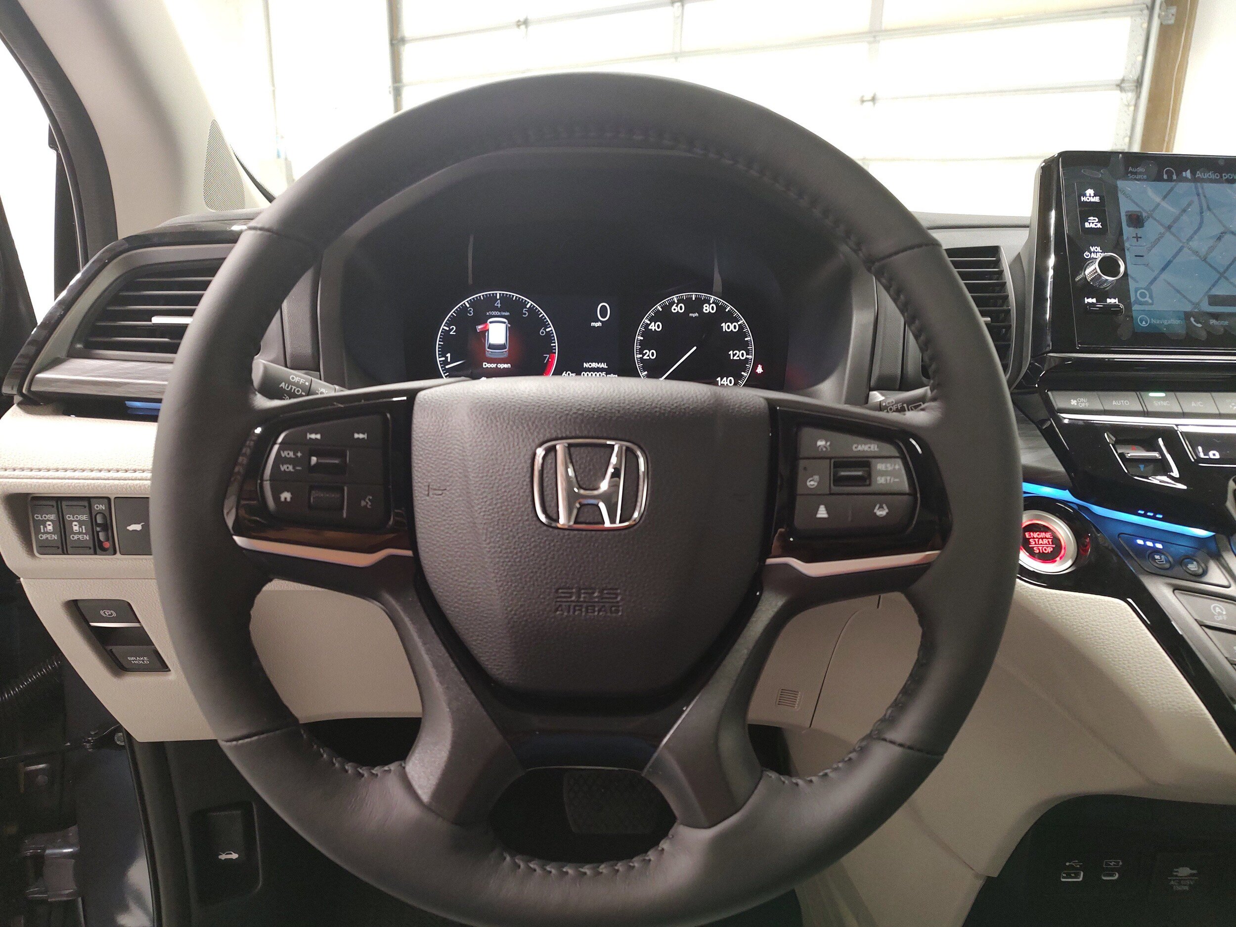 New 2026 Honda Odyssey Elite image 5