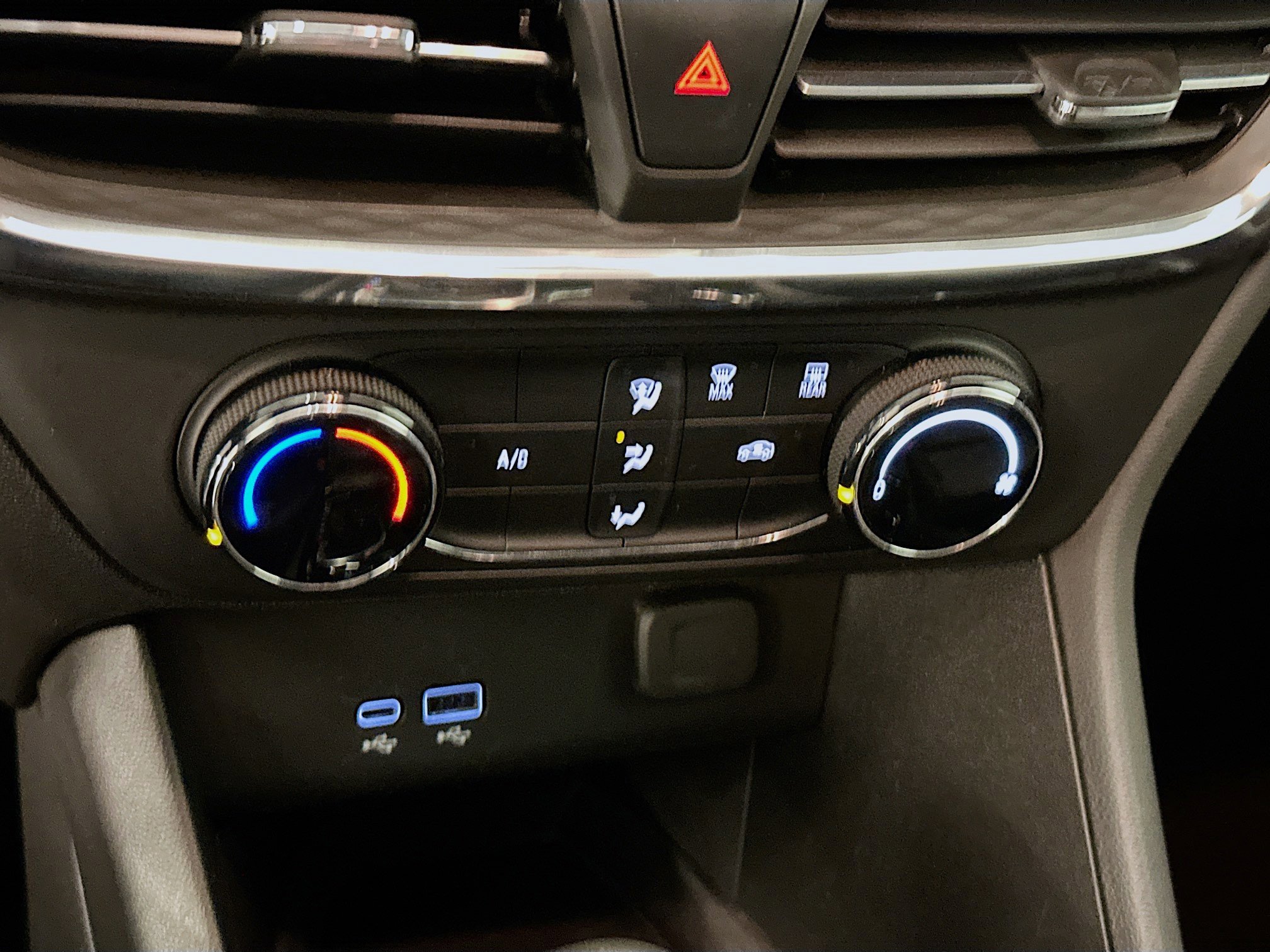 Used 2025 Buick Encore GX Preferred image 23
