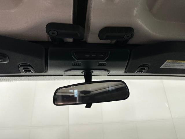 Used 2023 Jeep Wrangler Unlimited w/ Convenience Group image 24