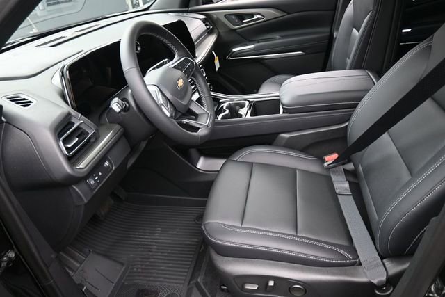 New 2026 Chevrolet Traverse LT w/ Driver Confidence Package FWD image 8