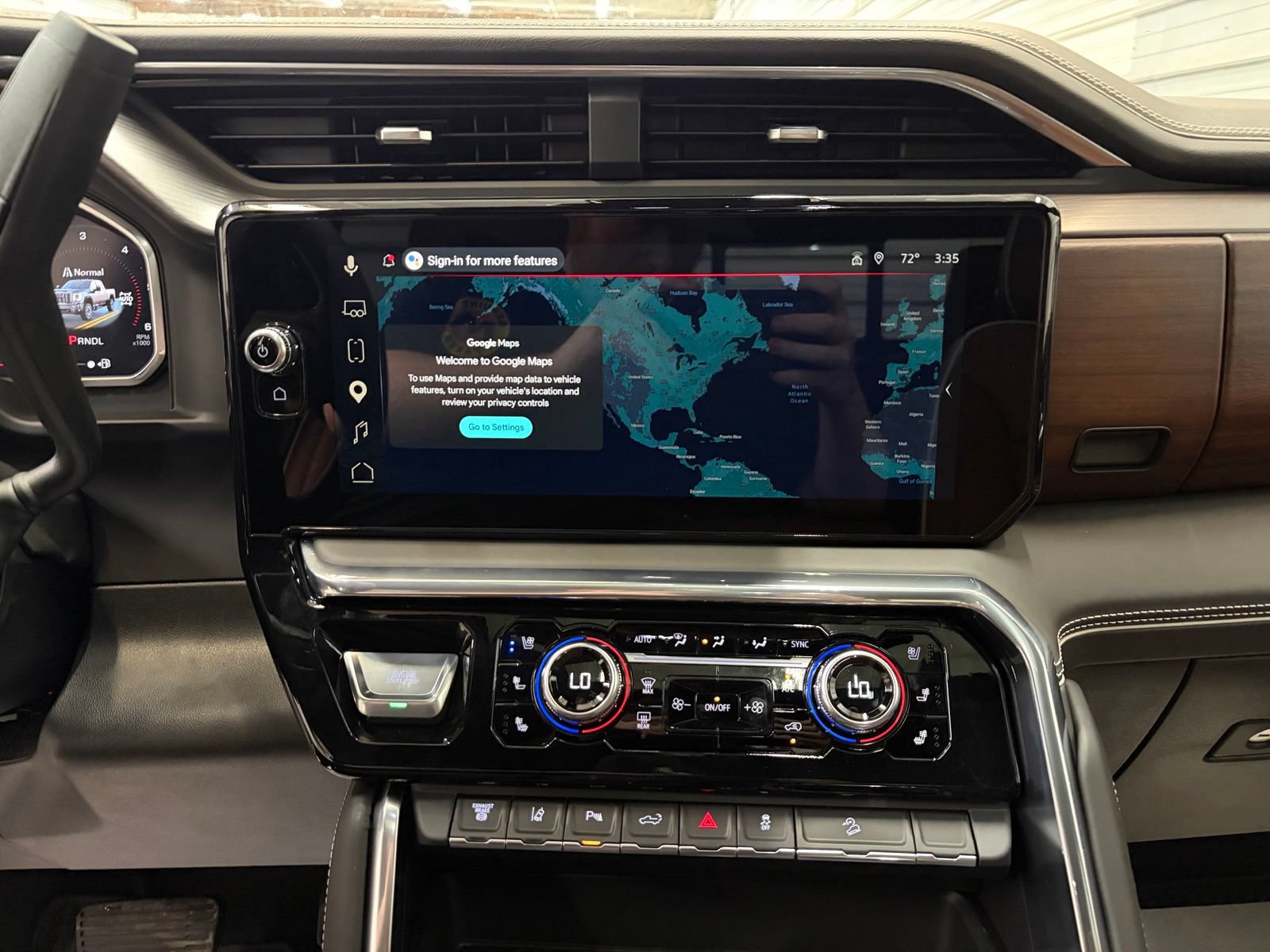 Used 2026 GMC Sierra 3500 Denali Ultimate AWD/4WD image 19