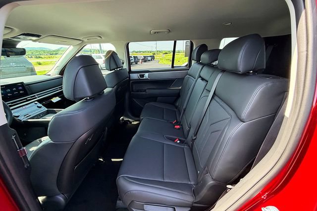 New 2026 Hyundai Santa Fe SEL w/ Tow & Go Package AWD/4WD image 19