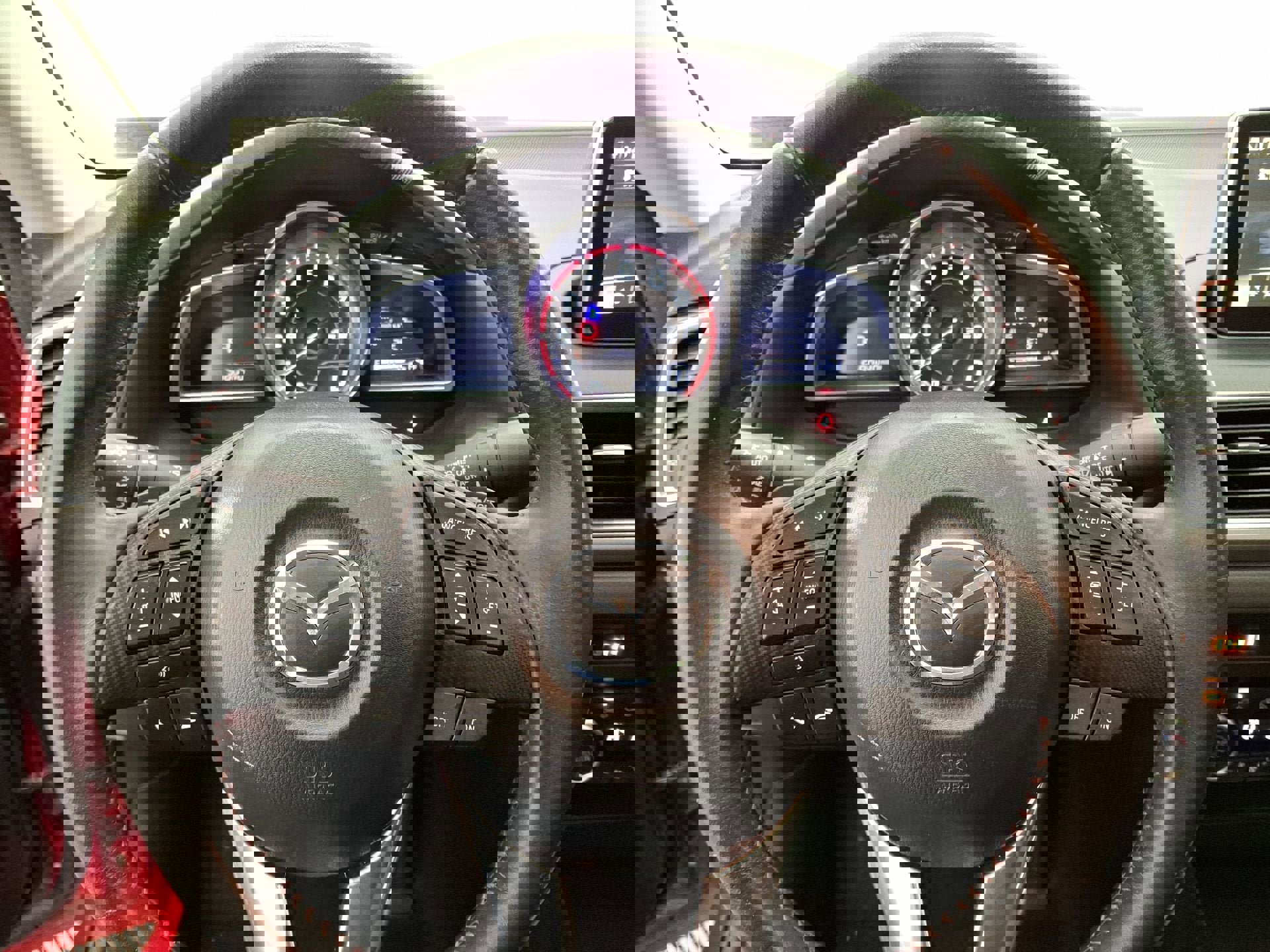 Used 2016 MAZDA MAZDA3 s Grand Touring w/ Technology Package image 16