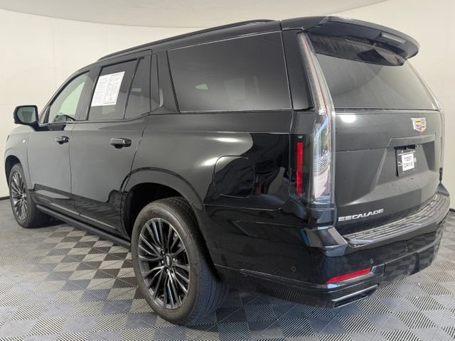 Used 2025 Cadillac Escalade Sport Platinum w/ LPO, Floor Liner Package AWD/4WD image 4