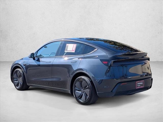 Used 2026 Tesla Model Y 2WD image 7