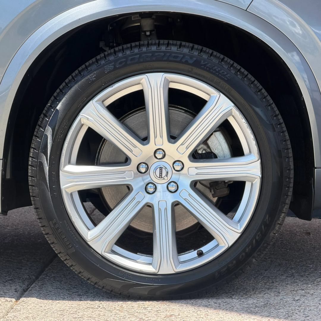 Used 2017 Volvo XC90 T8 Inscription w/ Luxury Package AWD/4WD image 35