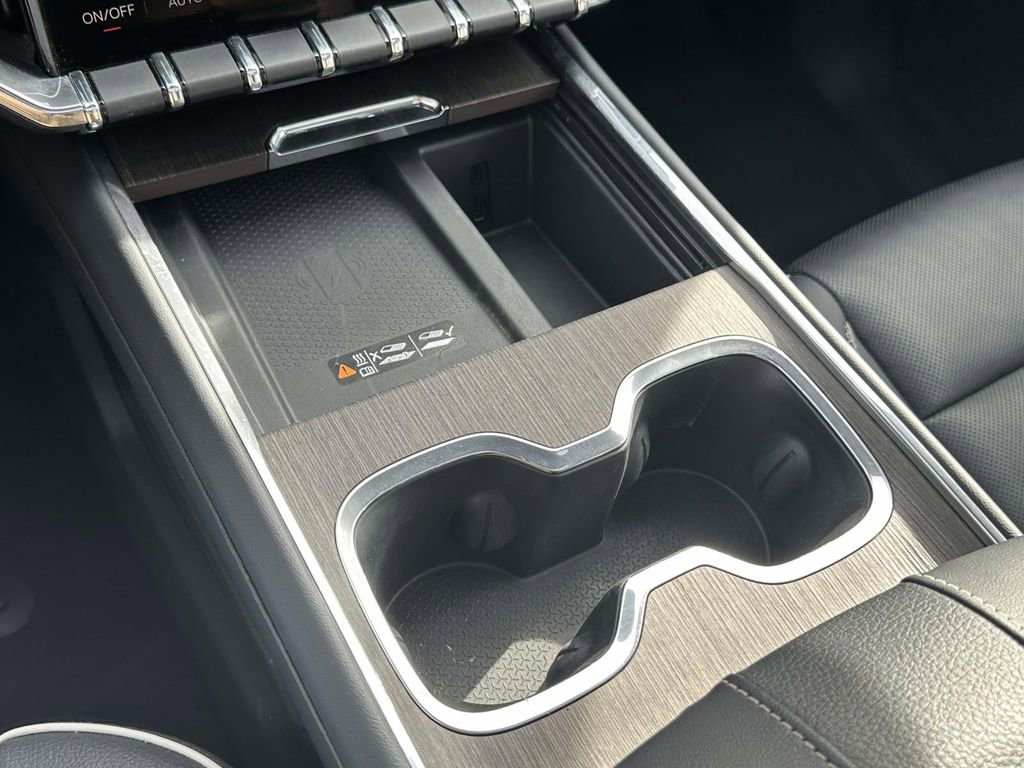 Certified 2024 GMC Acadia Denali image 35