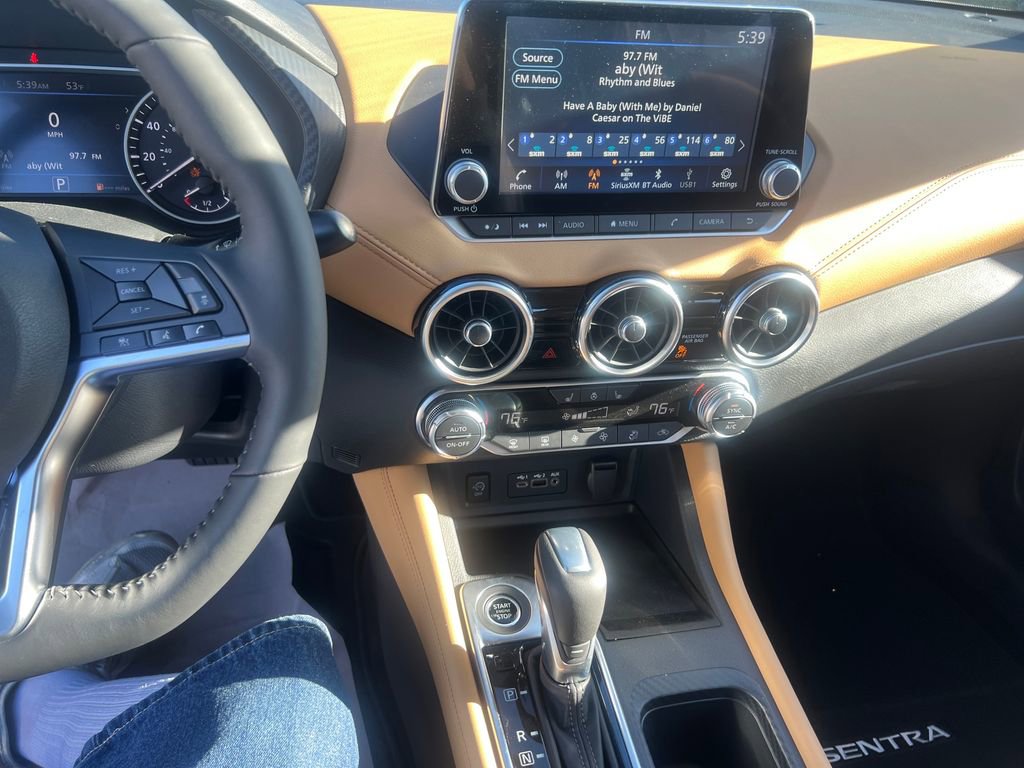 New 2025 Nissan Sentra SV w/ SV Premium Package image 18