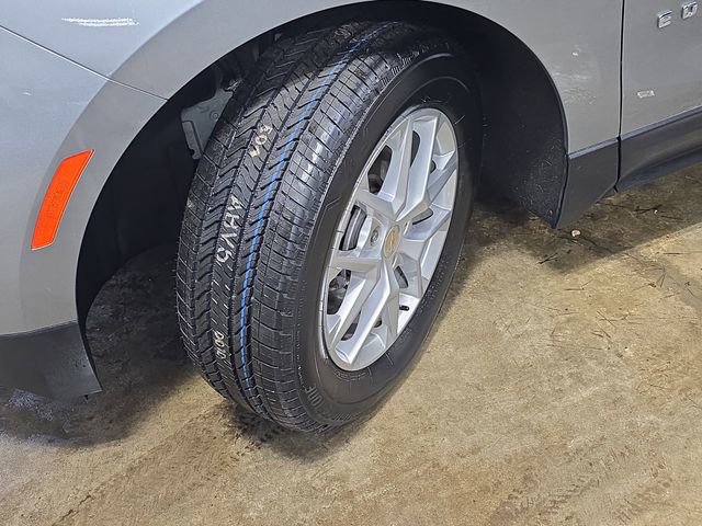 Used 2024 Chevrolet Equinox LT w/ LPO, Floor Liner Package image 34