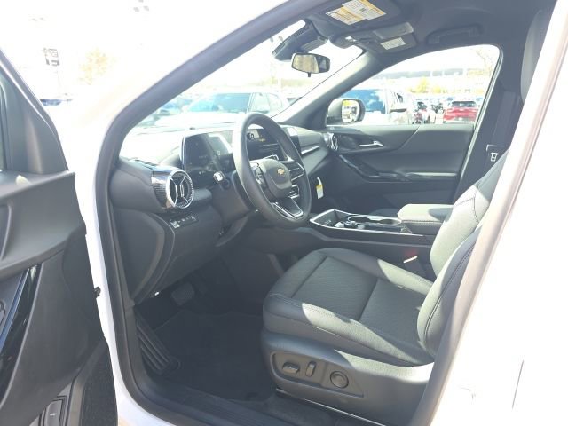 New 2026 Chevrolet Equinox LT w/ Convenience Package II image 11