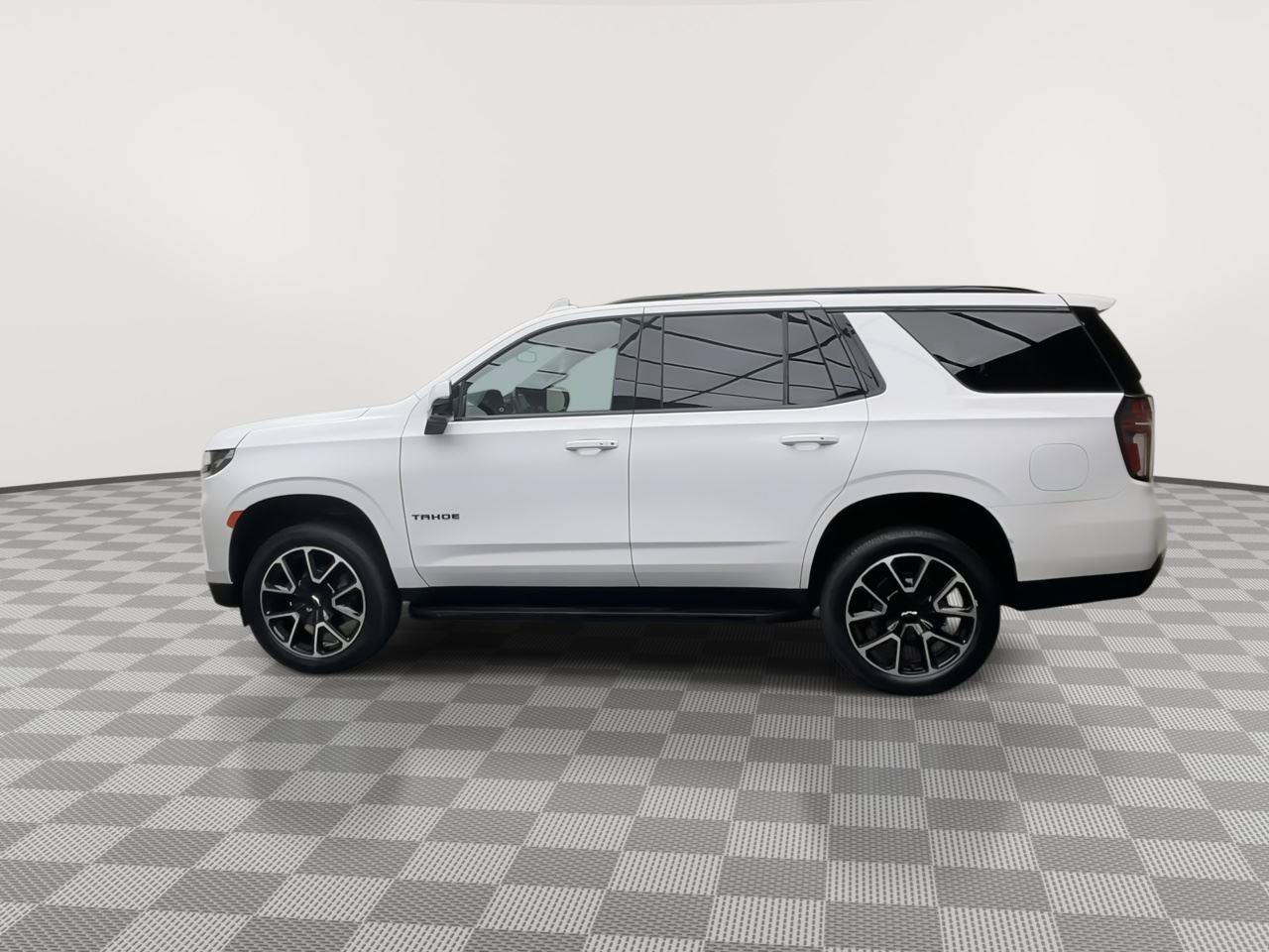 Certified 2023 Chevrolet Tahoe RST w/ Luxury Package AWD/4WD image 42