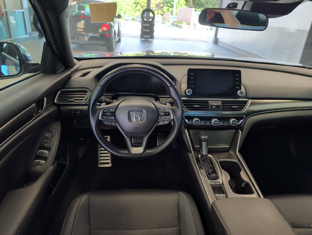 Used 2020 Honda Accord Sport image 16