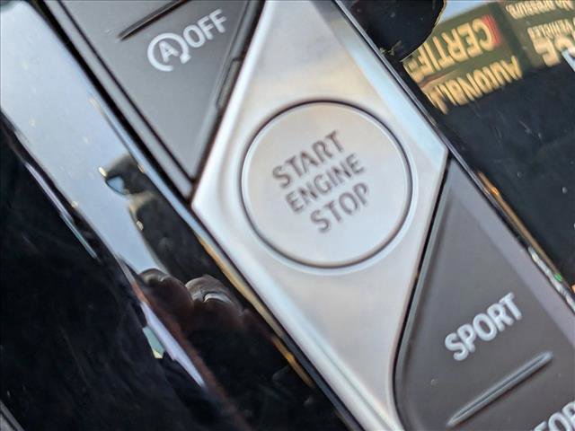 Used 2023 BMW X4 xDrive30i w/ M Sport Package AWD/4WD image 14