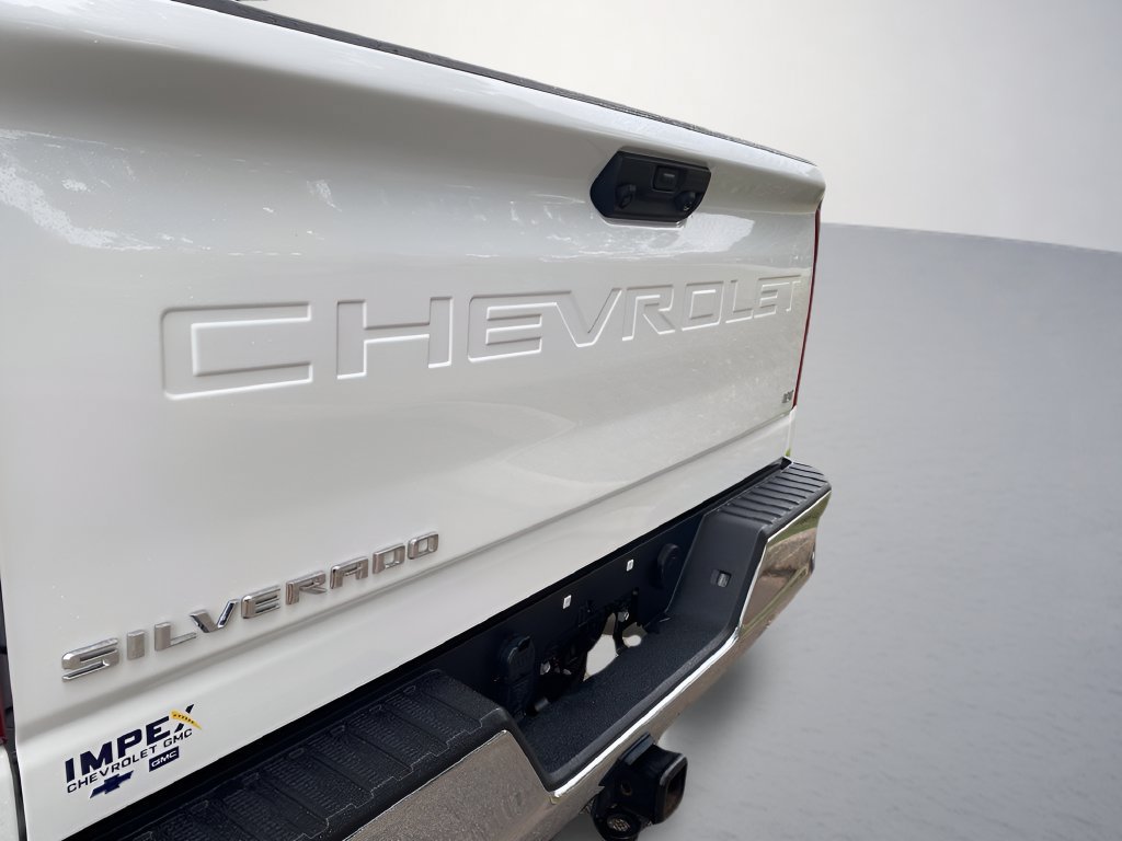 Used 2026 Chevrolet Silverado 2500 LT AWD/4WD image 31