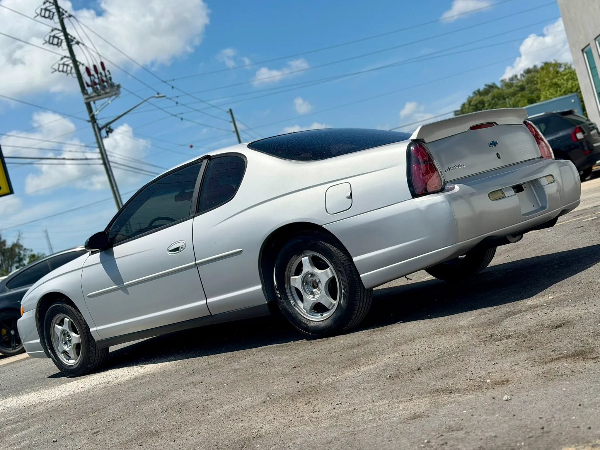 Used 2004 Chevrolet Monte Carlo LS w/ Preferred Equipment Group FWD image 3
