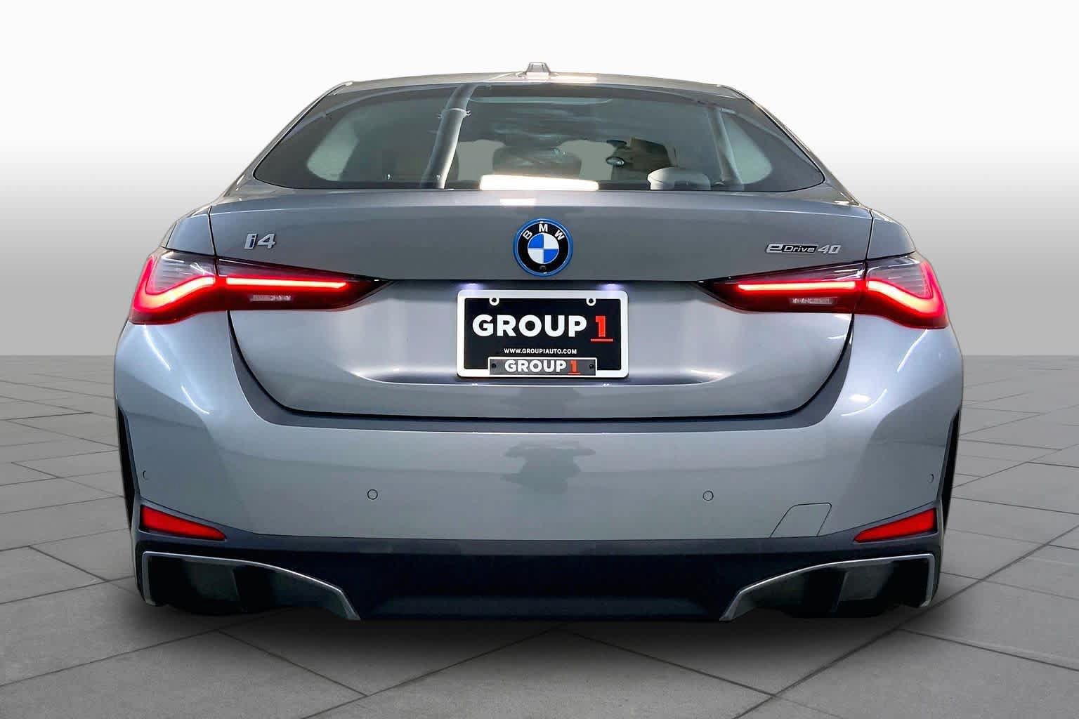 Used 2023 BMW i4 eDrive40 RWD image 4