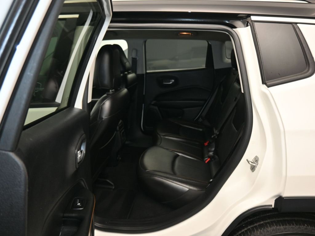 Used 2020 Jeep Compass Limited image 28