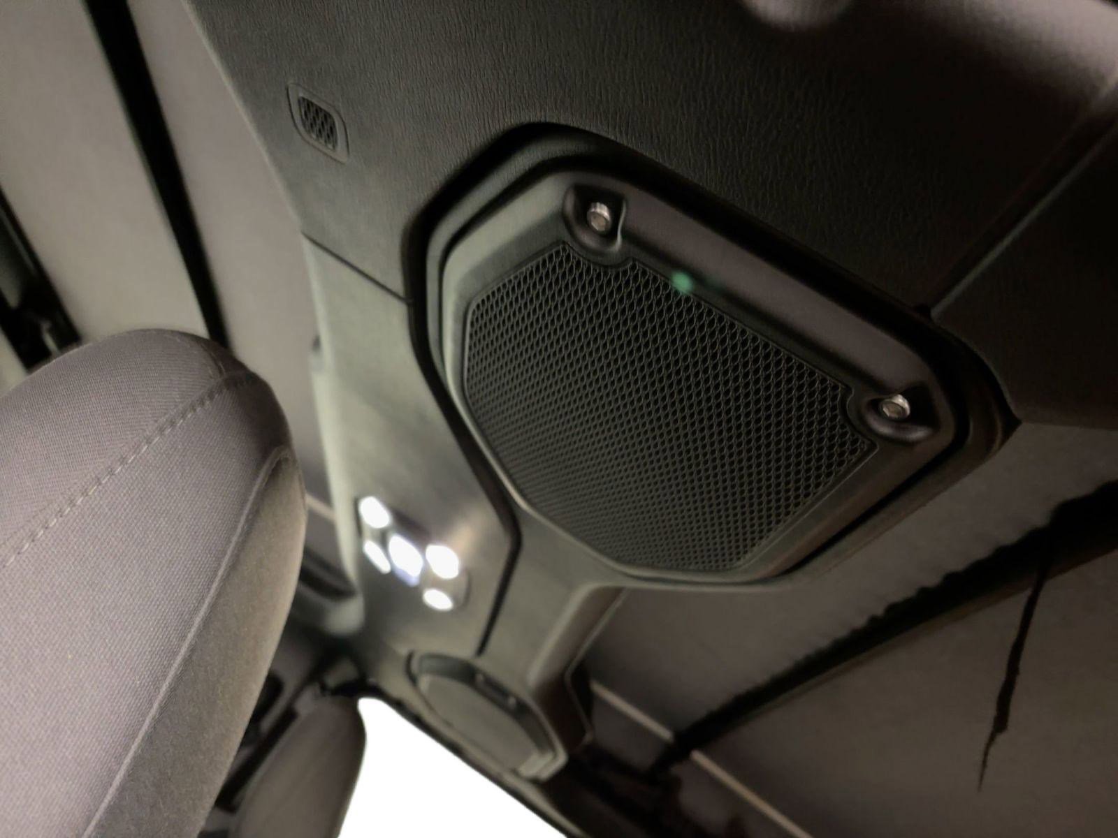 Used 2020 Jeep Wrangler Unlimited Sport image 22