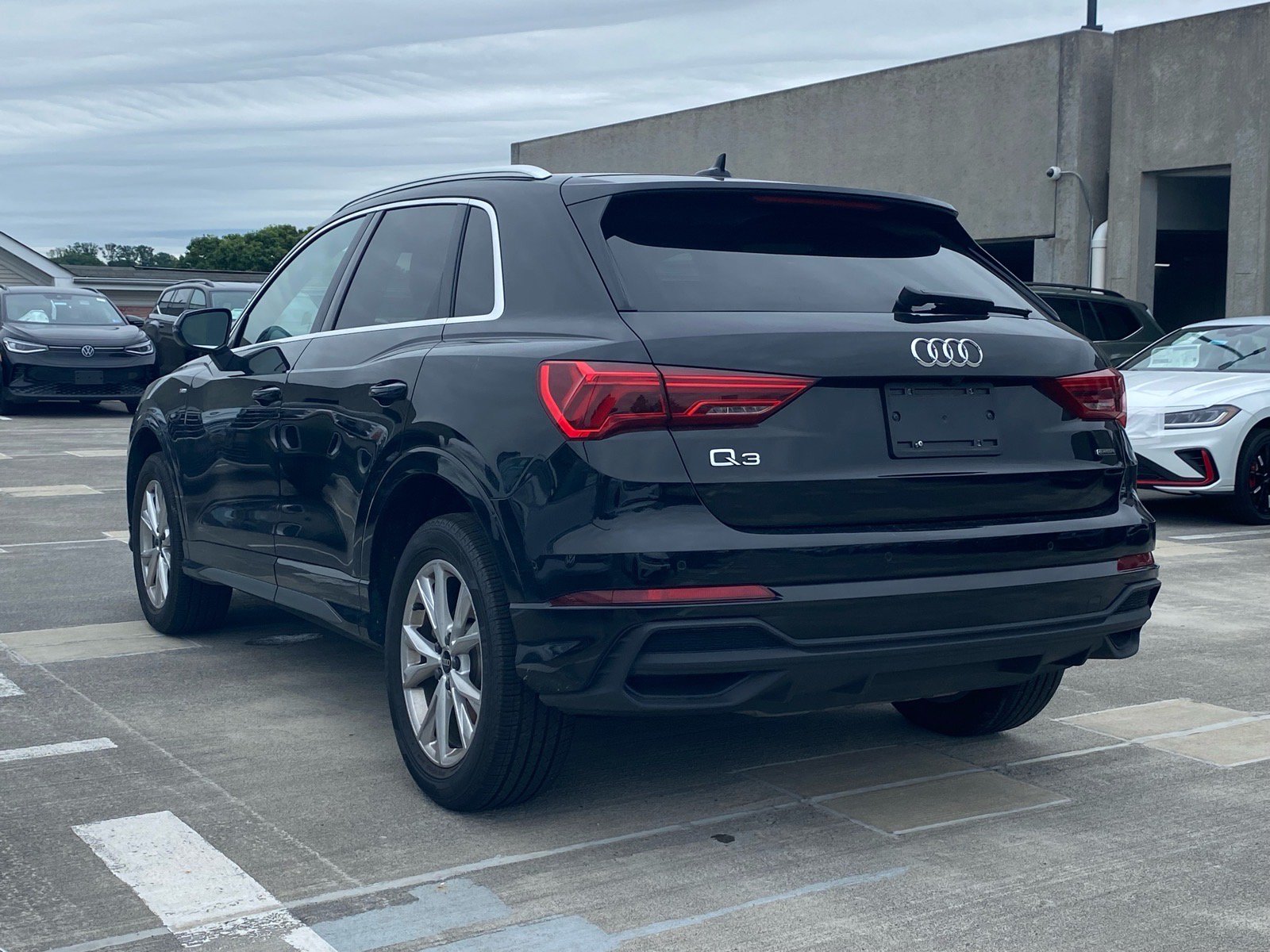 Used 2025 Audi Q3 2.0T Premium AWD/4WD image 5