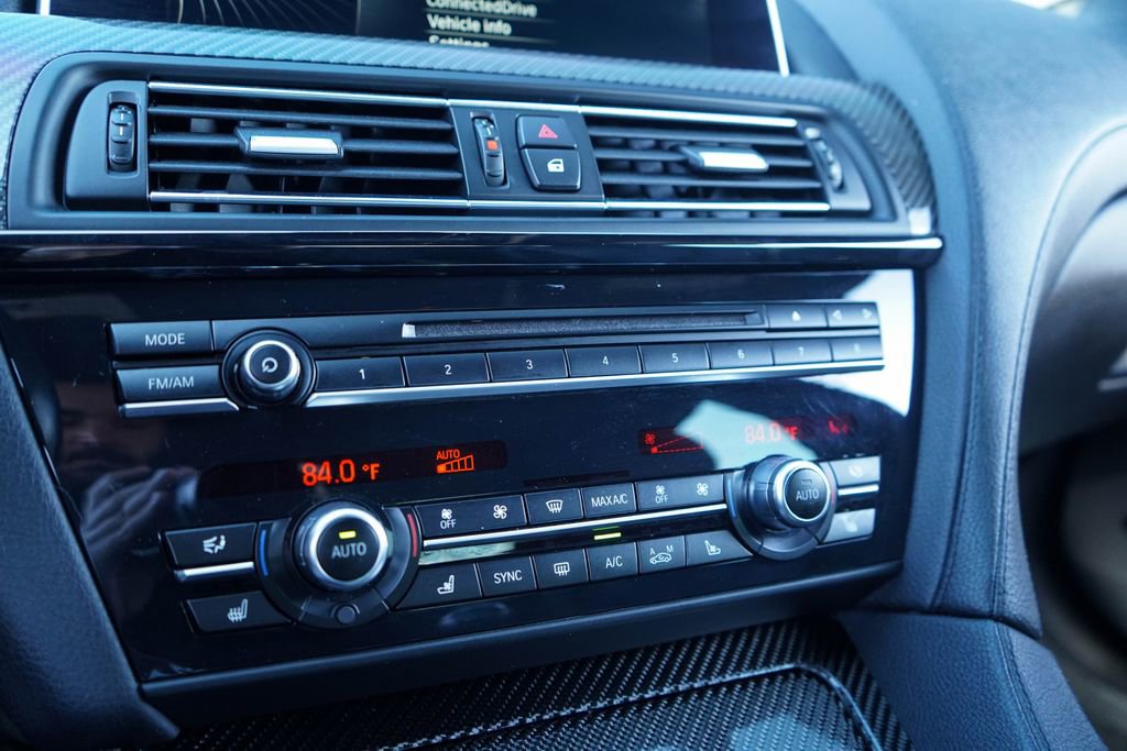 Used 2016 BMW M6 image 18