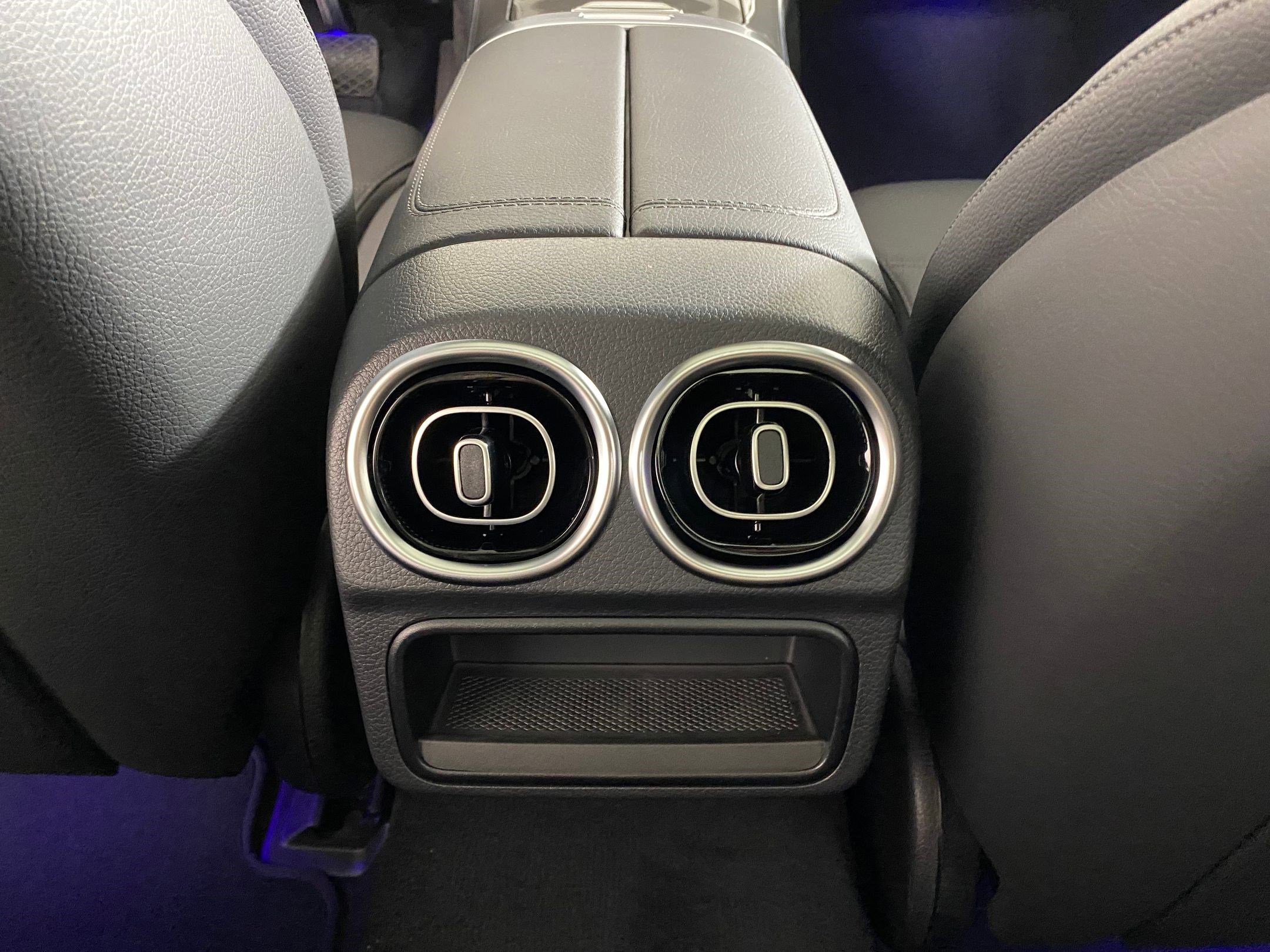 Used 2026 Mercedes-Benz C 300 4MATIC Sedan image 27