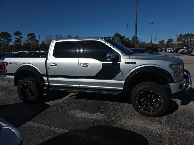 Used 2017 Ford F150 XLT w/ Equipment Group 302A Luxury image 2
