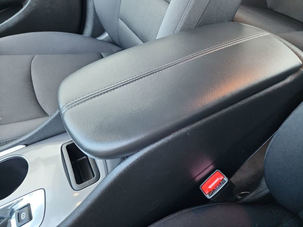 Certified 2023 Chevrolet Malibu LT image 30