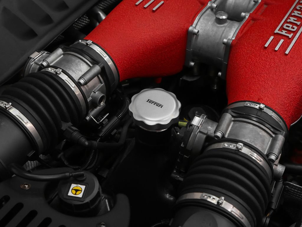 Used 2010 Ferrari 458 Italia Coupe RWD image 40