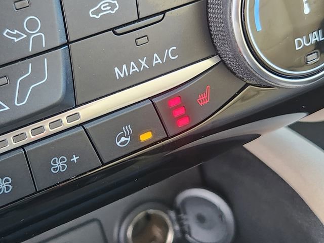 Certified 2022 Ford Escape Titanium w/ Class II Trailer Tow Package image 26