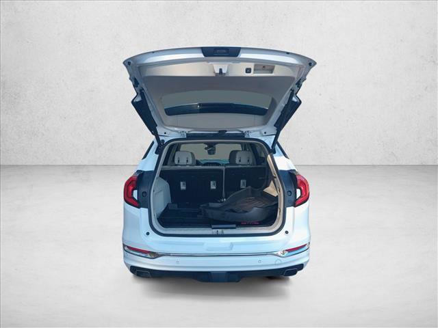 Used 2020 GMC Terrain Denali w/ Denali Premium Package image 7