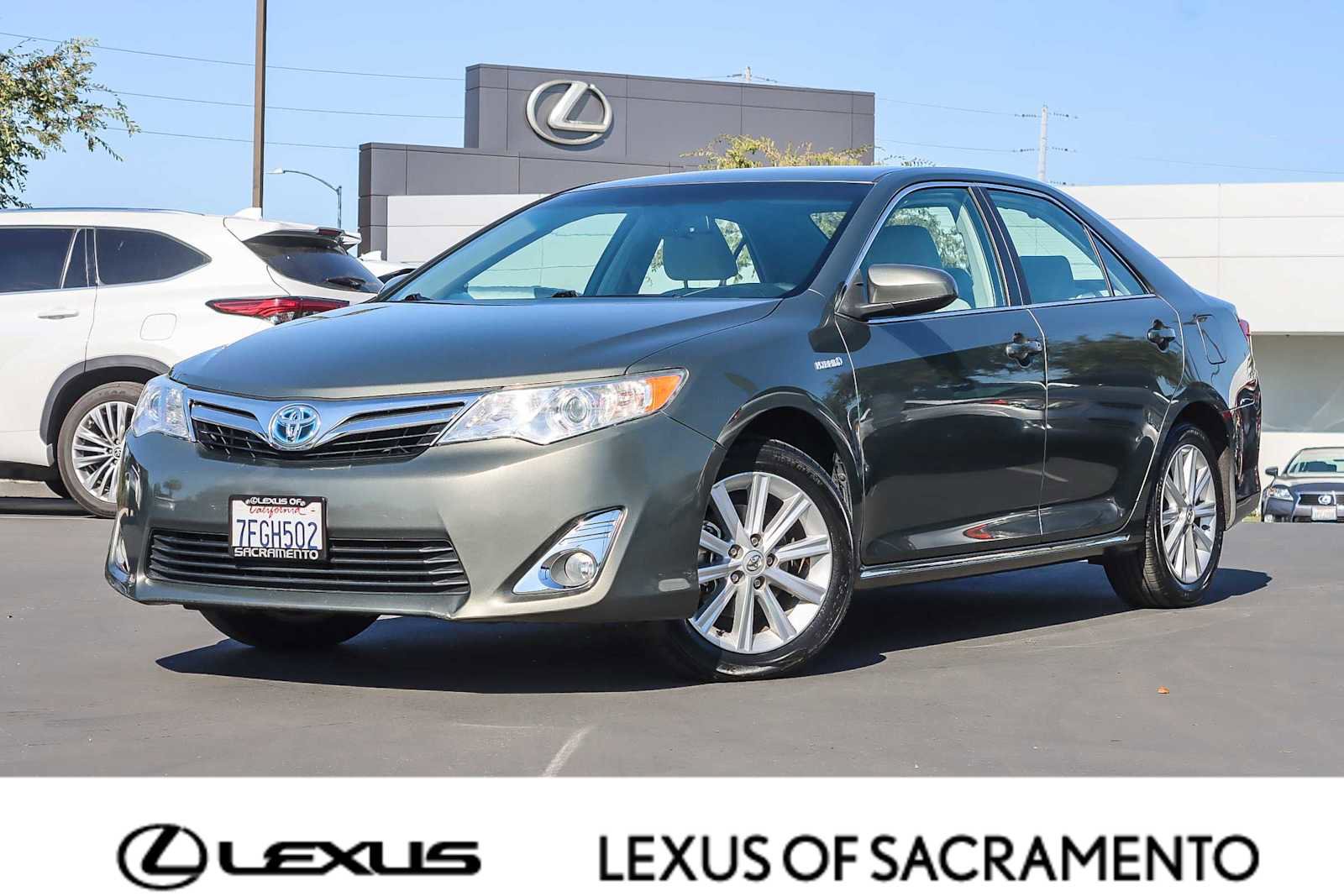 Used 2014 Toyota Camry XLE