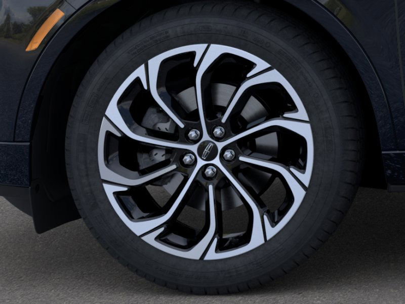 New 2026 Lincoln Nautilus Reserve AWD/4WD image 19