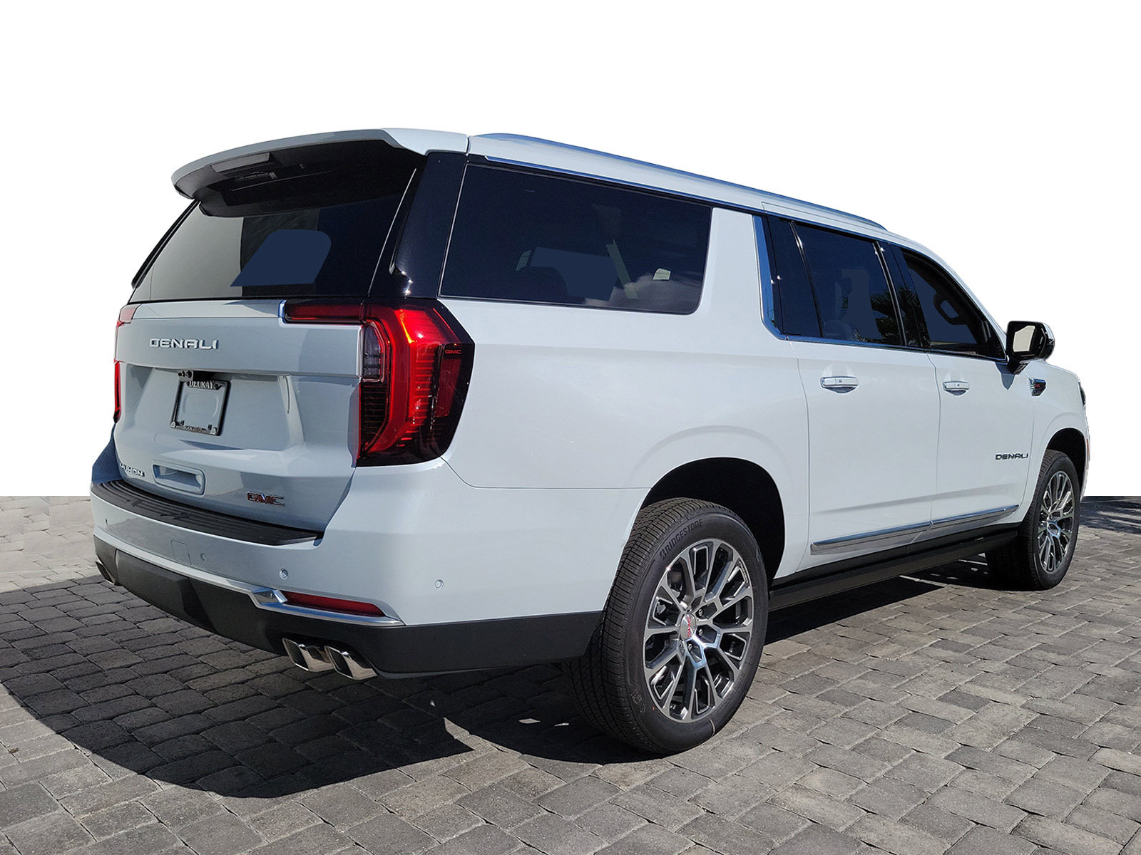 New 2026 GMC Yukon XL Denali w/ Denali Reserve Package AWD/4WD image 6