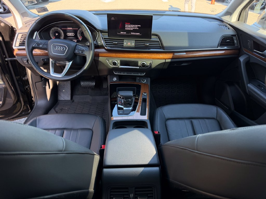Used 2023 Audi Q5 2.0T Premium Plus w/ Premium Plus Package AWD/4WD image 18