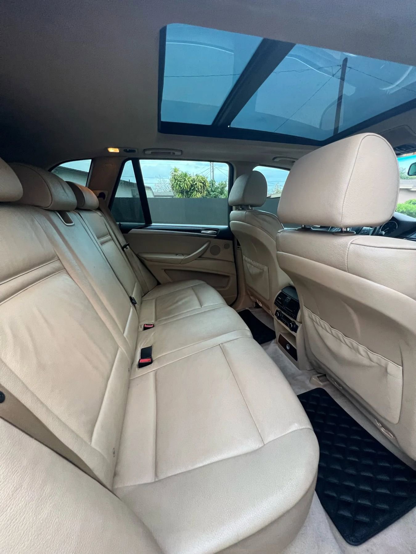 Used 2007 BMW X5 4.8i image 11