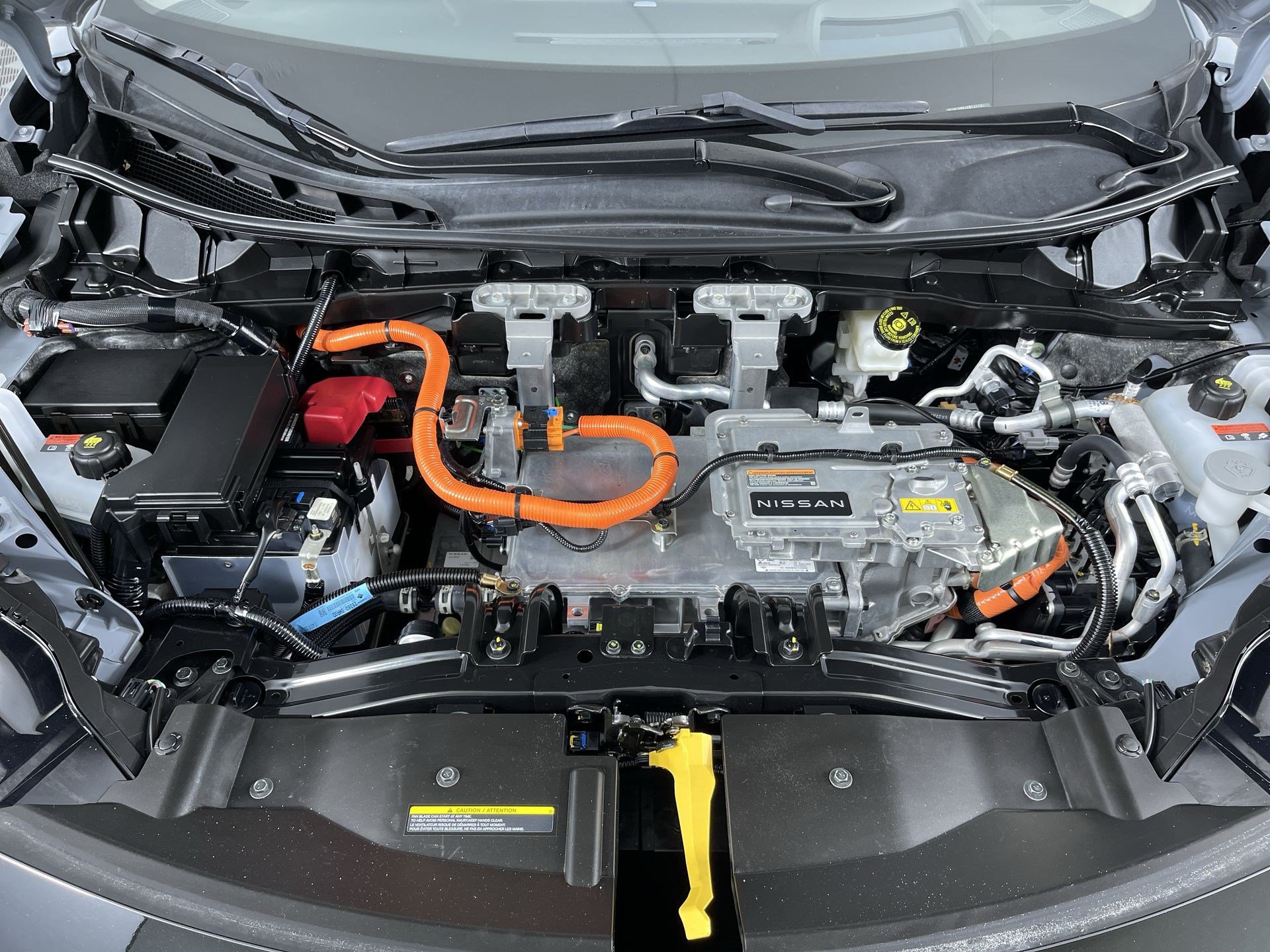 Certified 2024 Nissan Ariya AWD image 28