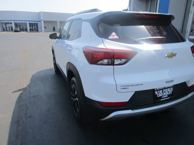 Used 2023 Chevrolet TrailBlazer LT w/ Convenience Package AWD/4WD image 3