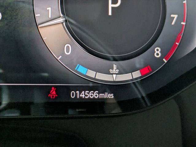 Used 2024 Land Rover Range Rover SE AWD/4WD image 12