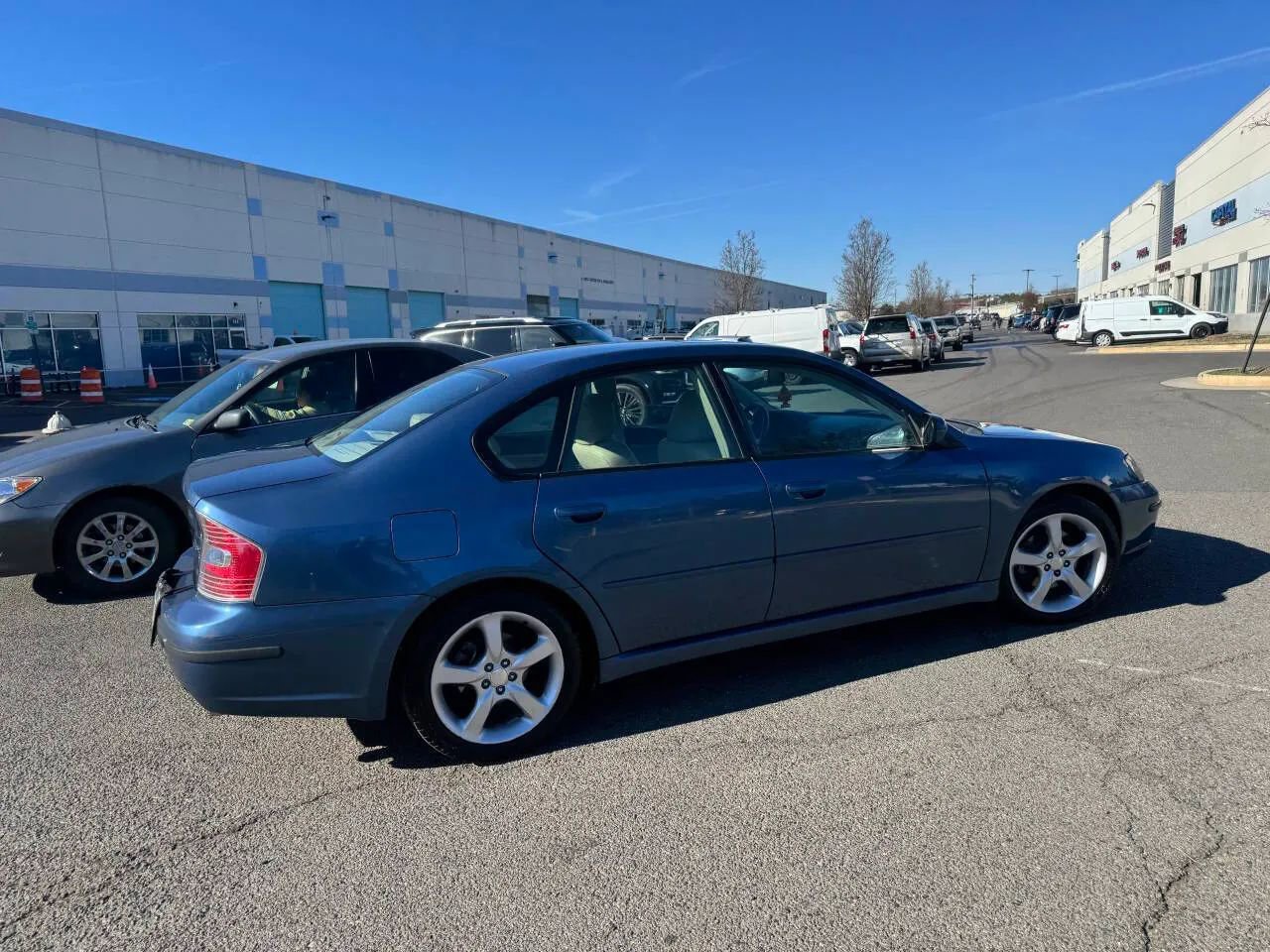 Used 2007 Subaru Legacy 2.5i Limited image 34