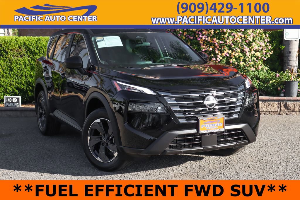 Used 2026 Nissan Rogue SV w/ Cold Weather Package image 1