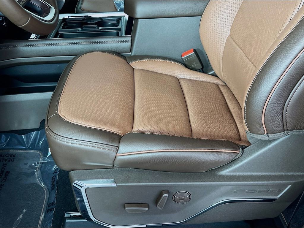 New 2026 Ford F250 King Ranch w/ Chrome Package image 23