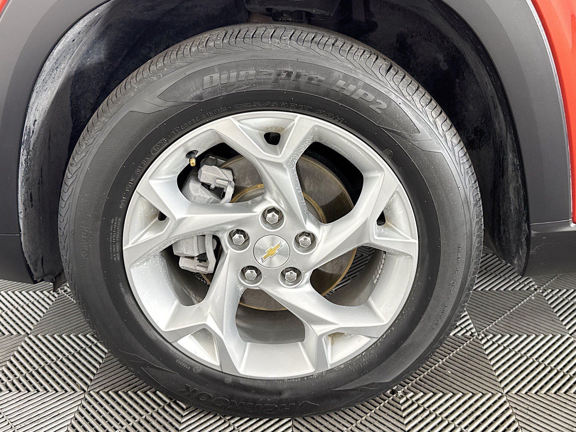 Used 2024 Chevrolet Trax LS w/ LS Convenience Package FWD image 35