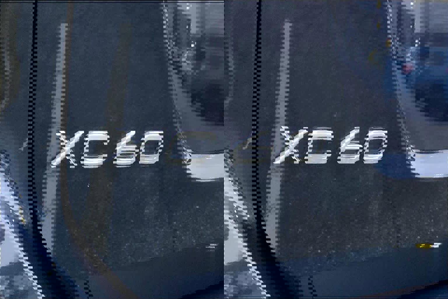 Used 2016 Volvo XC60 T5 Platinum image 29