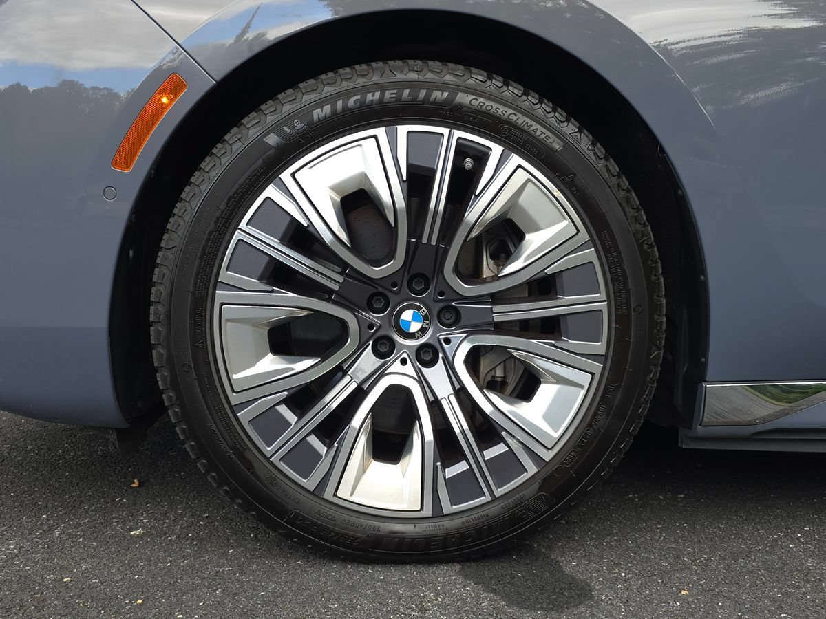 Used 2024 BMW i7 xDrive60 AWD/4WD image 77