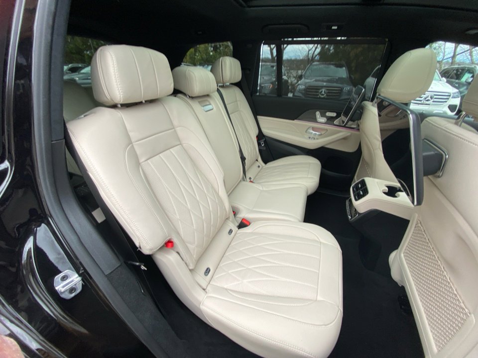 New 2026 Mercedes-Benz GLS 63 AMG 4MATIC image 29