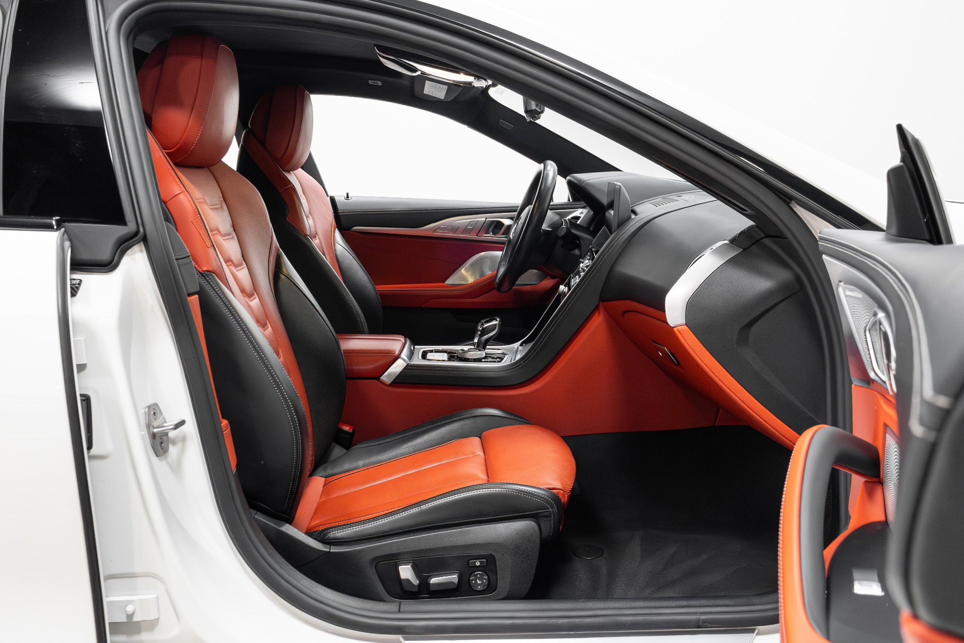 Used 2023 BMW ALPINA B8 xDrive Gran Coupe image 21