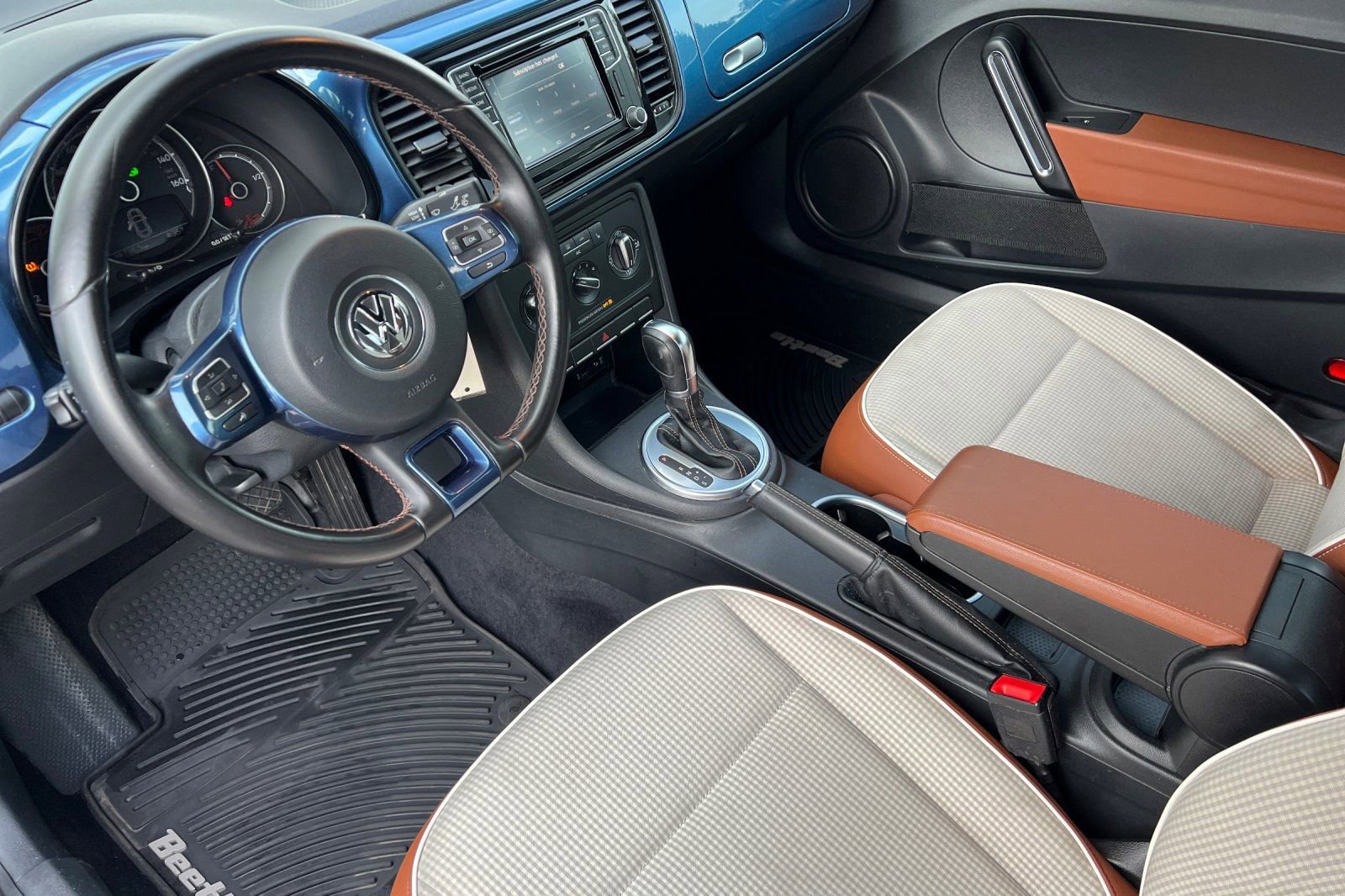 Used 2017 Volkswagen Beetle 1.8T image 11