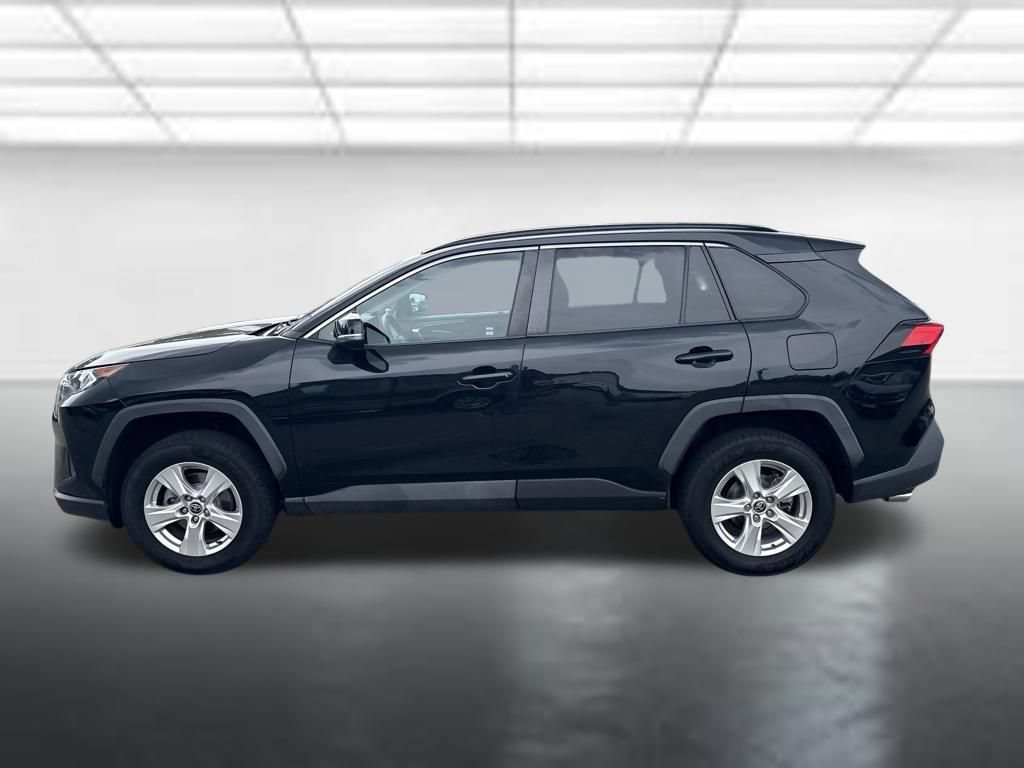 Used 2021 Toyota RAV4 XLE AWD/4WD image 20