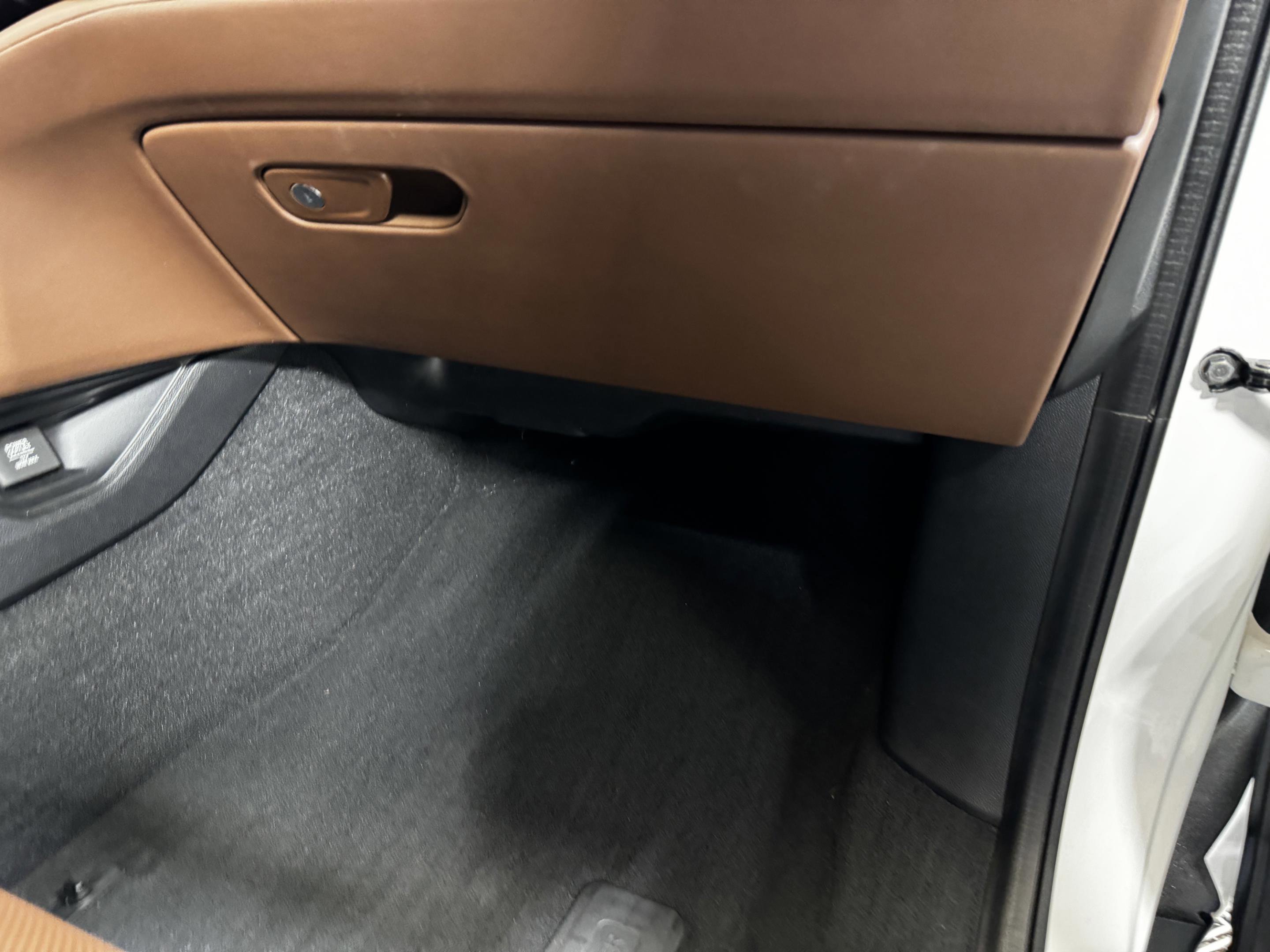 Certified 2023 Acura MDX FWD w/ Technology Package image 29